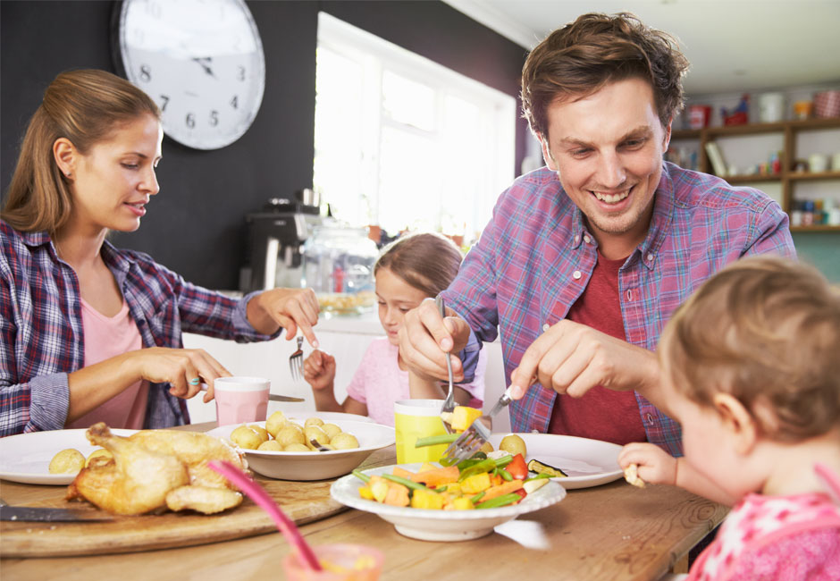 A tavola con i bambini: gli errori da evitare